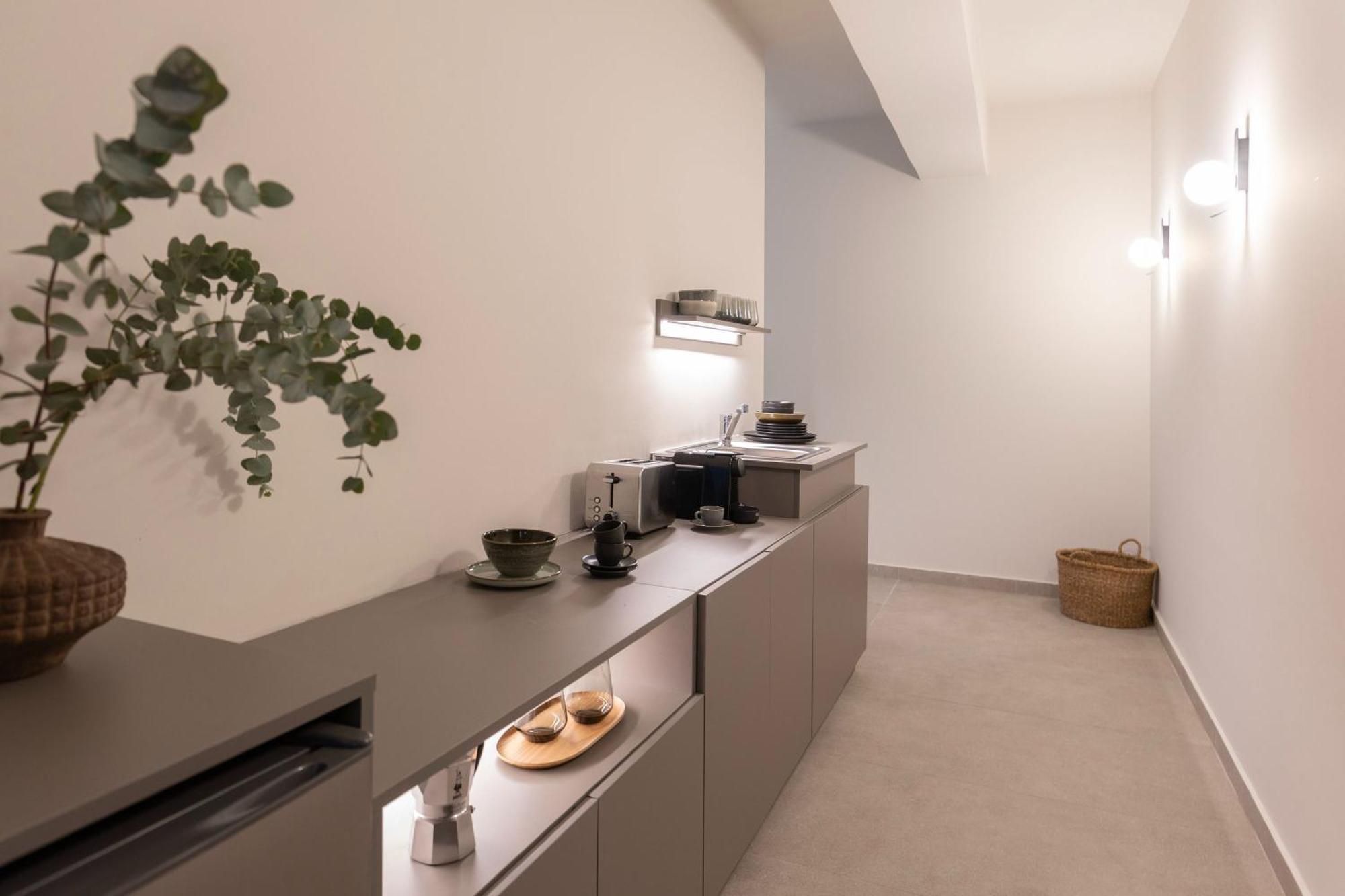 Celestial Athens Suites At Praxitelous Exterior foto